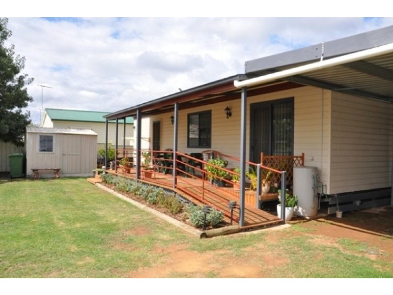 Unit 80 , – Kismet Riverside Lodge, Riverina Highway, Howlong NSW 2643