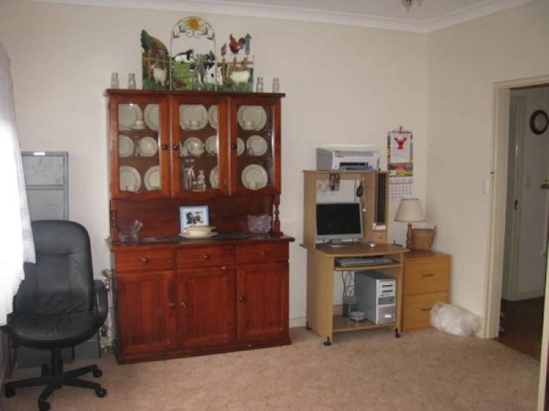 10 Victoria Street, Howlong NSW 2643