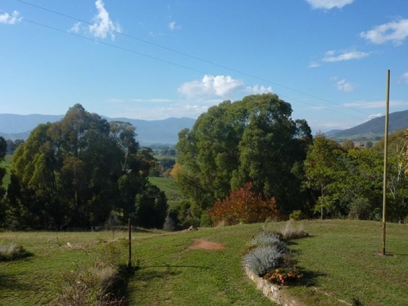 48 Hicks Lane, Dederang VIC 3691