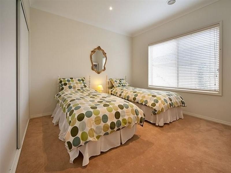 103 Hume Street, Howlong NSW 2643
