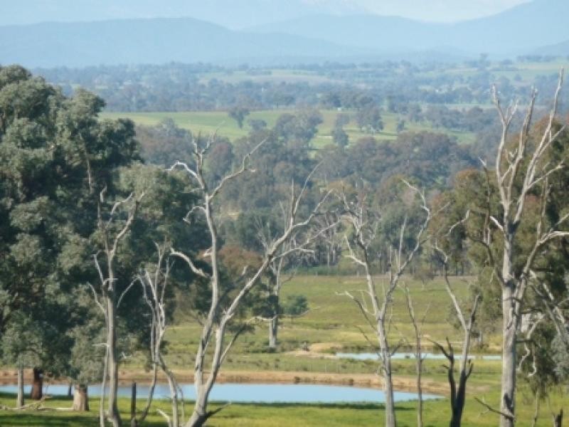 260 Maloneys Road, Greta West VIC 3675