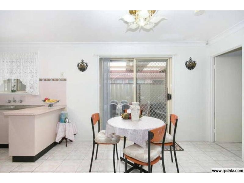 4 AMBROSE ST, Glendenning NSW 2761