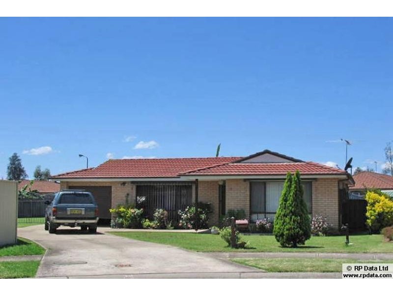 13 SHARON PL, Rooty Hill NSW 2766