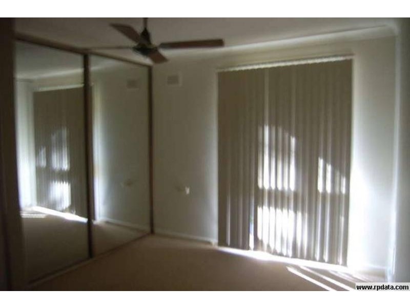 13 Harlow Ave, Hebersham NSW 2770