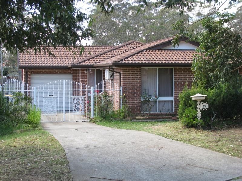 19 Celeste Court, Rooty Hill NSW 2766