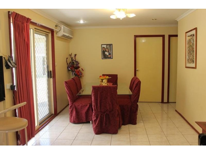 2 Lapwing Way, Plumpton NSW 2761