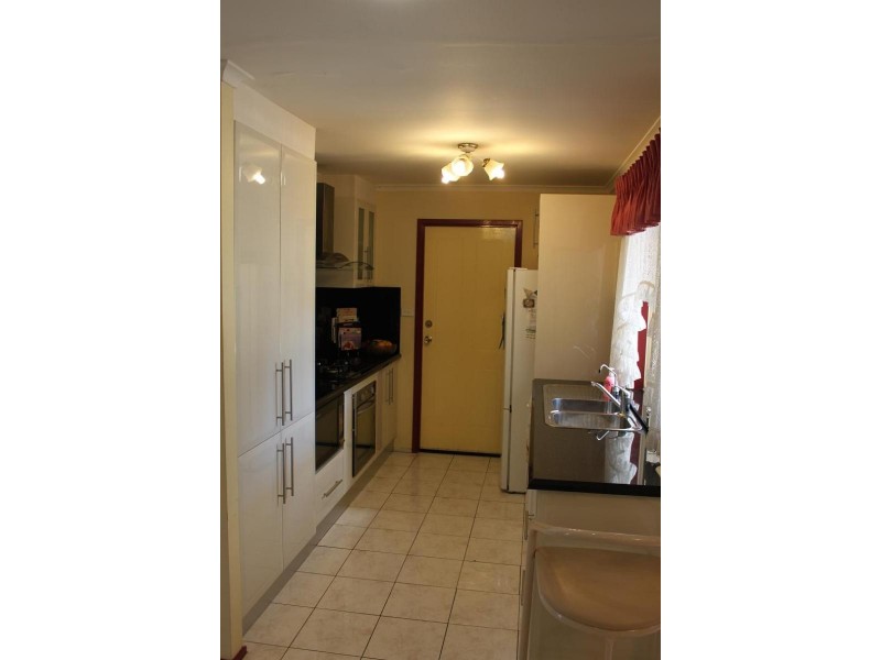 2 Lapwing Way, Plumpton NSW 2761