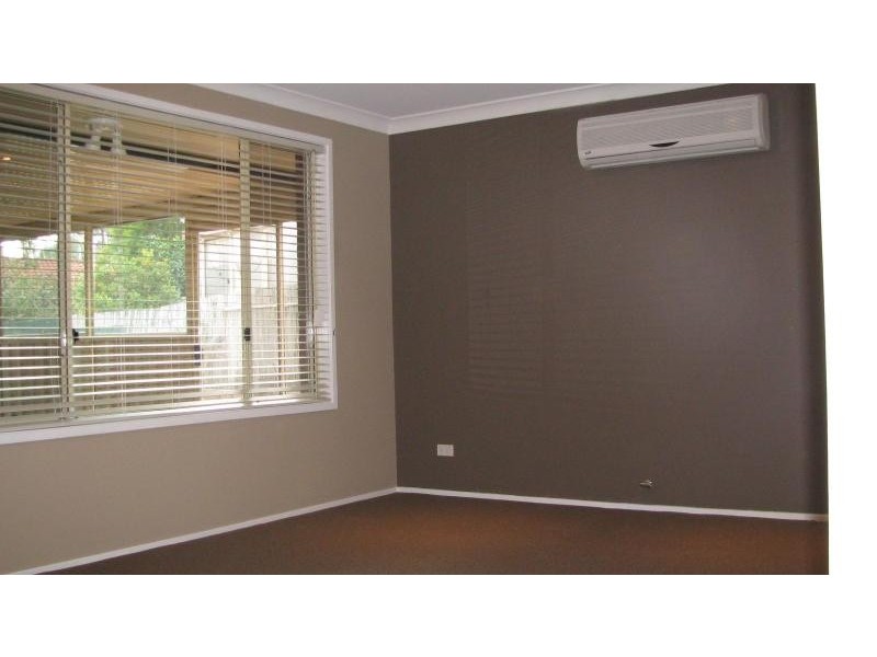 4 Gale Place, Oakhurst NSW 2761