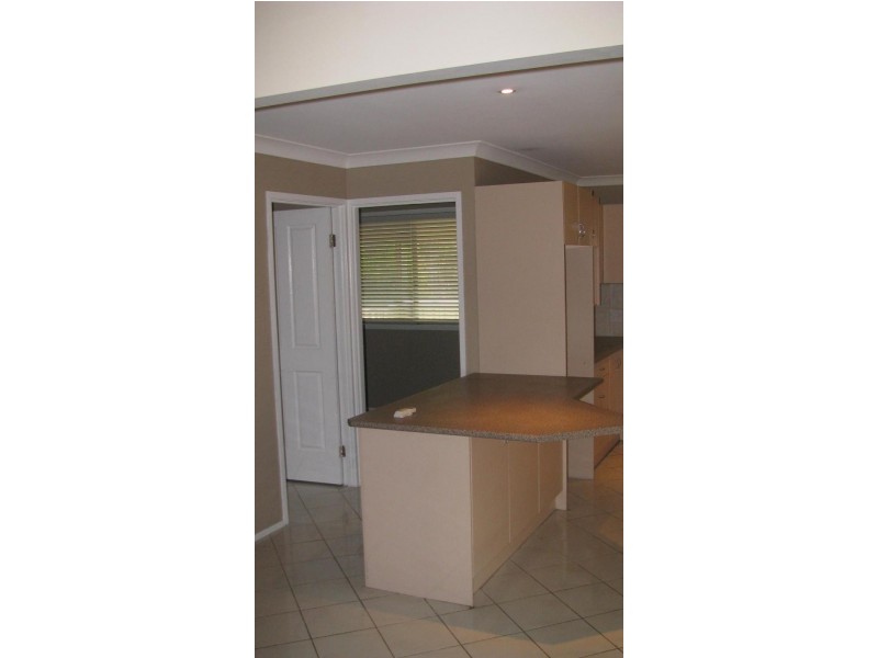 4 Gale Place, Oakhurst NSW 2761