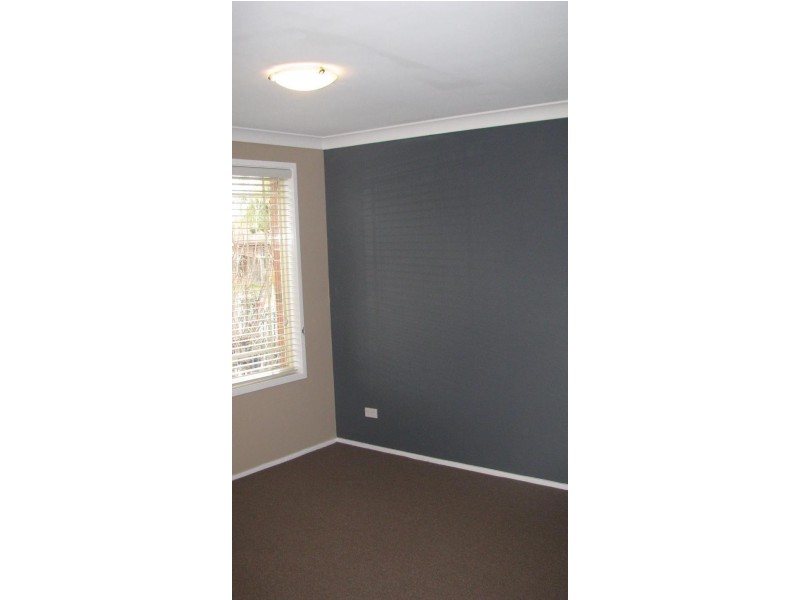 4 Gale Place, Oakhurst NSW 2761