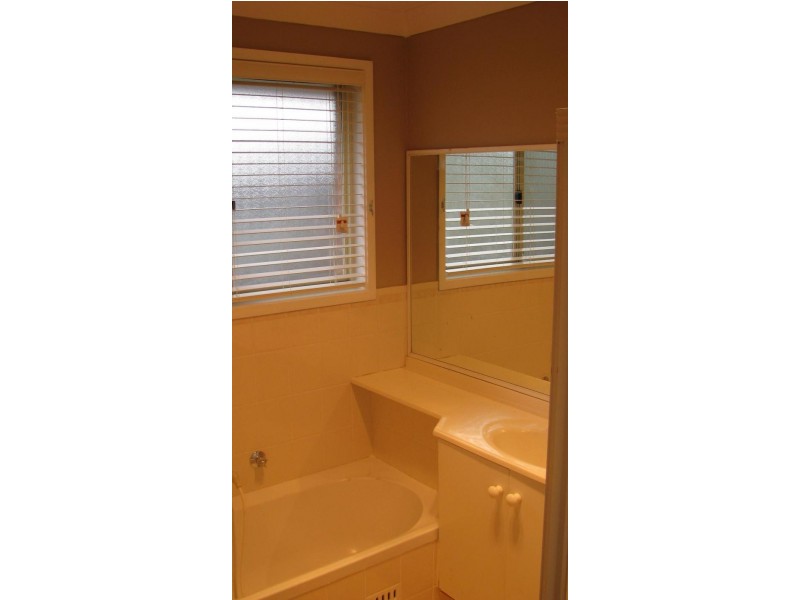 4 Gale Place, Oakhurst NSW 2761