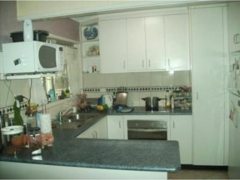 13 Riddell Crescent, Blackett NSW 2770