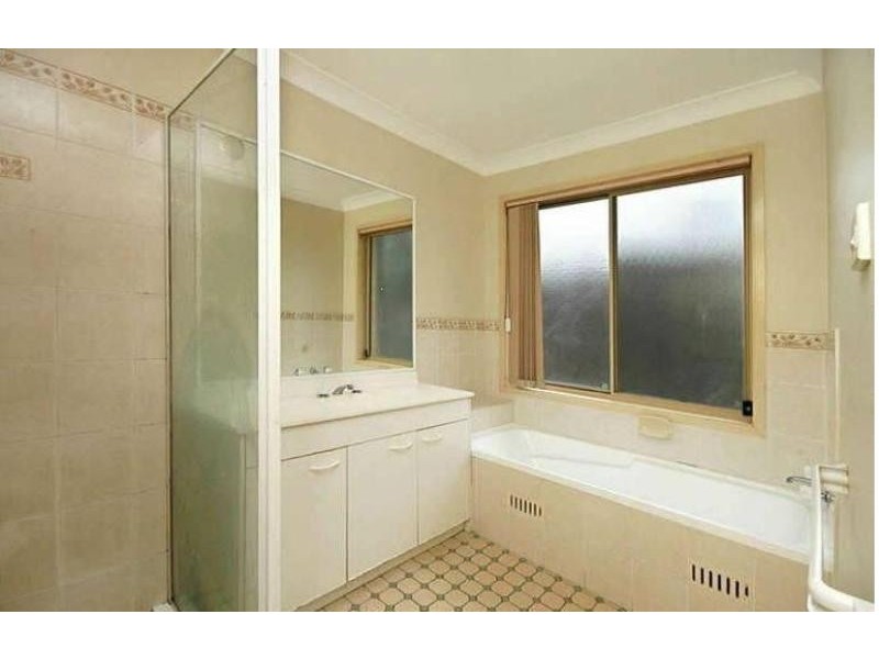 21 Barossa Drive, Minchinbury NSW 2770