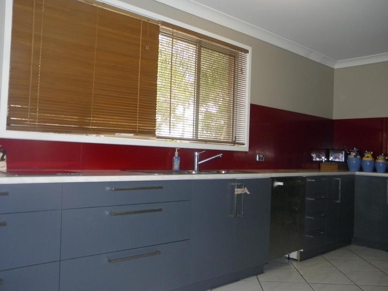 42 Barlow Street, Cambridge Park NSW 2747