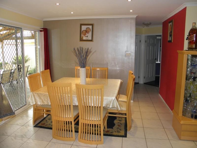 35 Willow Grove, Plumpton NSW 2761