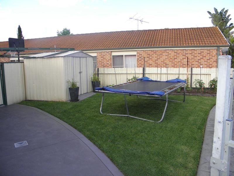 35 Willow Grove, Plumpton NSW 2761