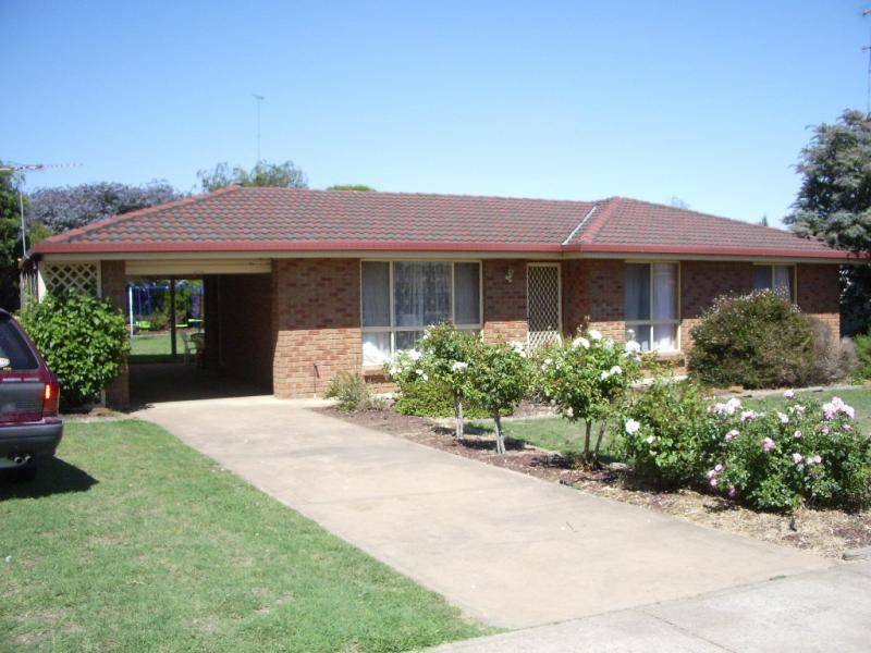 32 GENOA STREET, Mount Gambier SA 5290