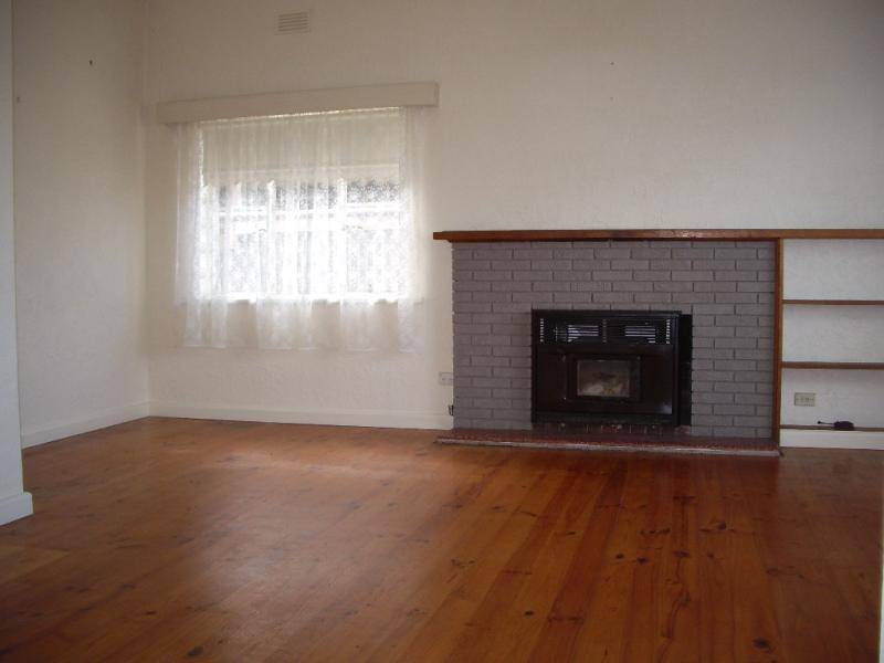 38 VANSITTART ROAD, Mount Gambier SA 5290