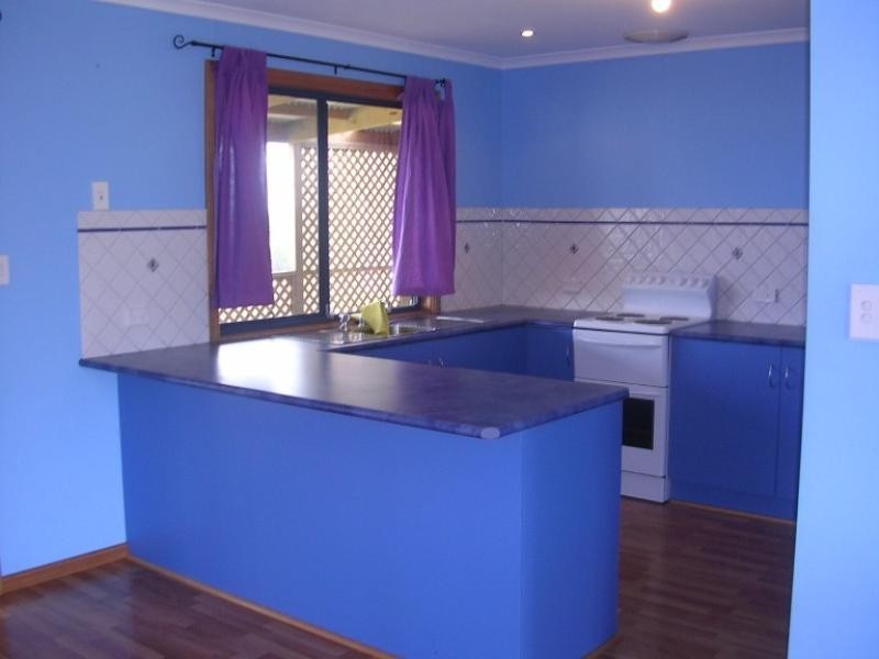 . ROBE ROAD, Penola SA 5277
