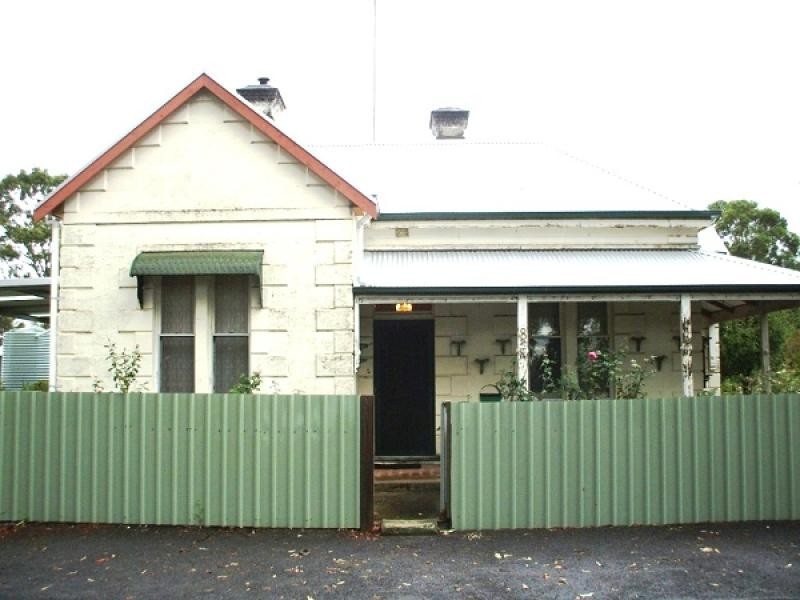 8 Railway Terrace, Kalangadoo SA 5278