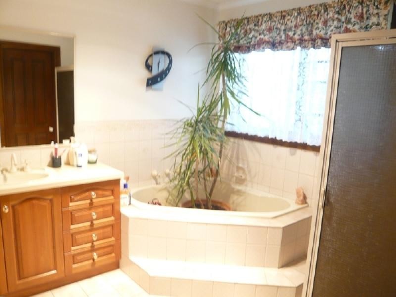 3 BELLEVALE COURT, Mount Gambier SA 5290