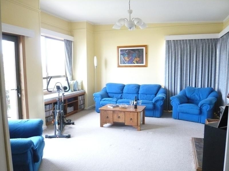 10 Sinclair Street, Mount Gambier SA 5290