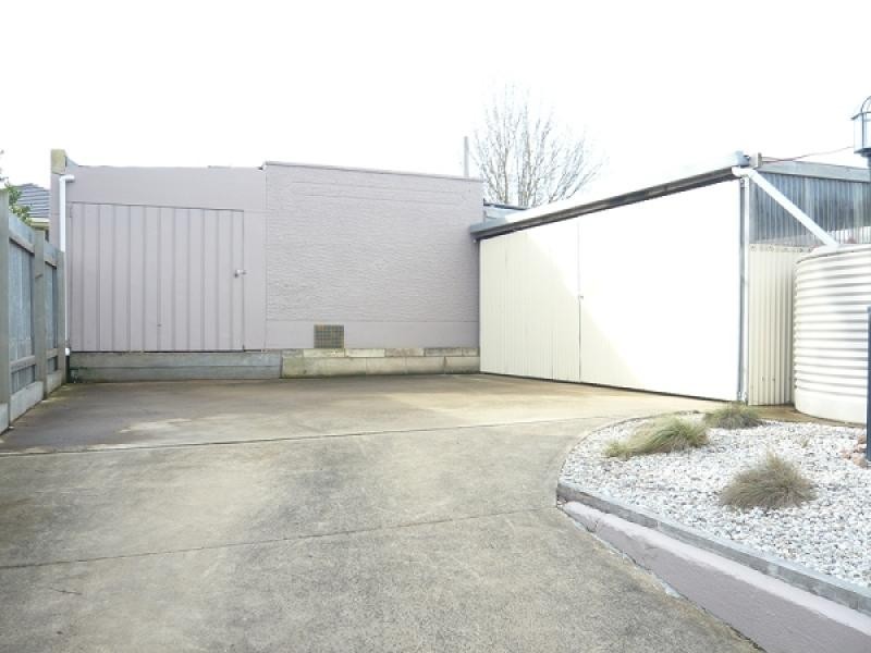 10 Sinclair Street, Mount Gambier SA 5290