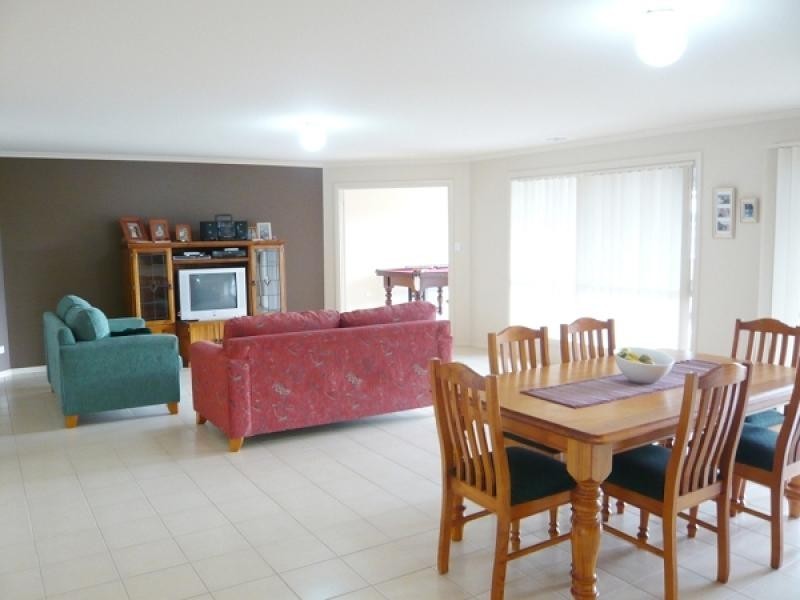 12 Kaleo Court, Mount Gambier SA 5290