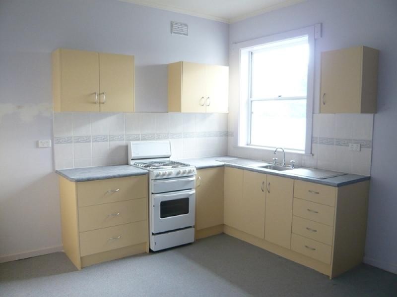 20 HOWARD STREET, Mount Gambier SA 5290