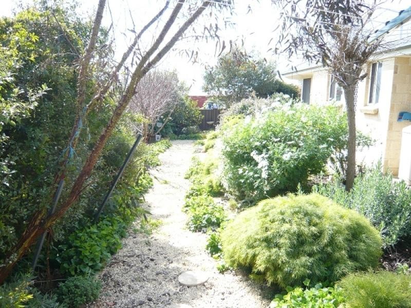 13 Flinders Terrace, Mount Gambier SA 5290