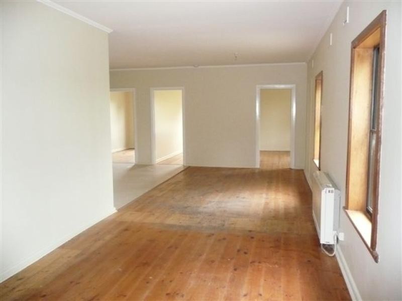 21-23 Degaris Street, Millicent SA 5280