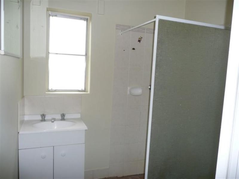 21-23 Degaris Street, Millicent SA 5280