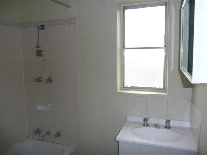 21-23 Degaris Street, Millicent SA 5280