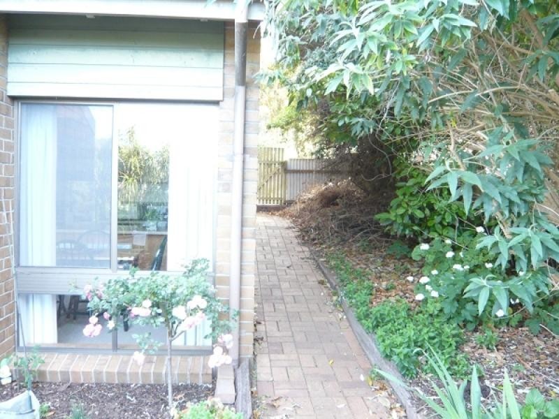 3/4 Lake Terrace West, Mount Gambier SA 5290