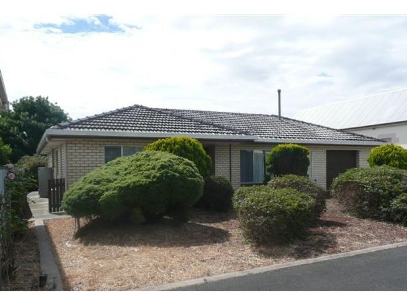 16 Stuckey Street, Millicent SA 5280