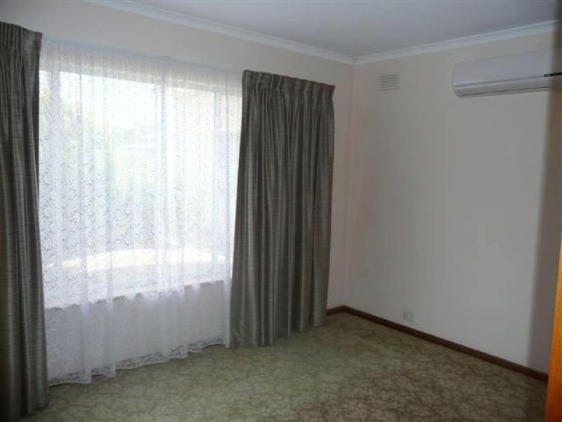 16 Stuckey Street, Millicent SA 5280