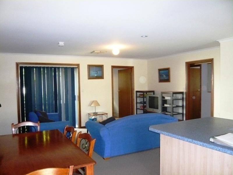 Unit 4, 27 A Tolmie Street, Mount Gambier SA 5290