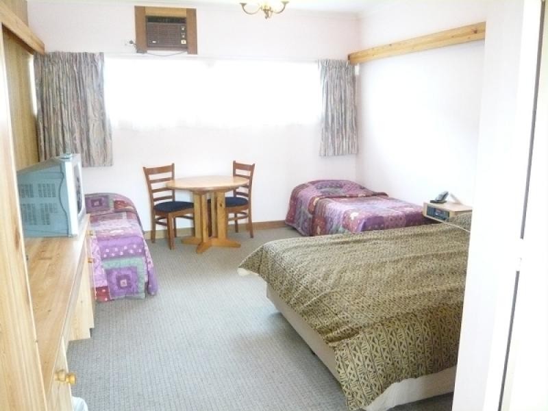 37 Bay Road, Mount Gambier SA 5290