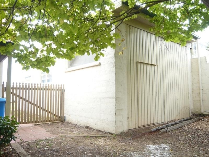 11 Yeates Street, Mount Gambier SA 5290