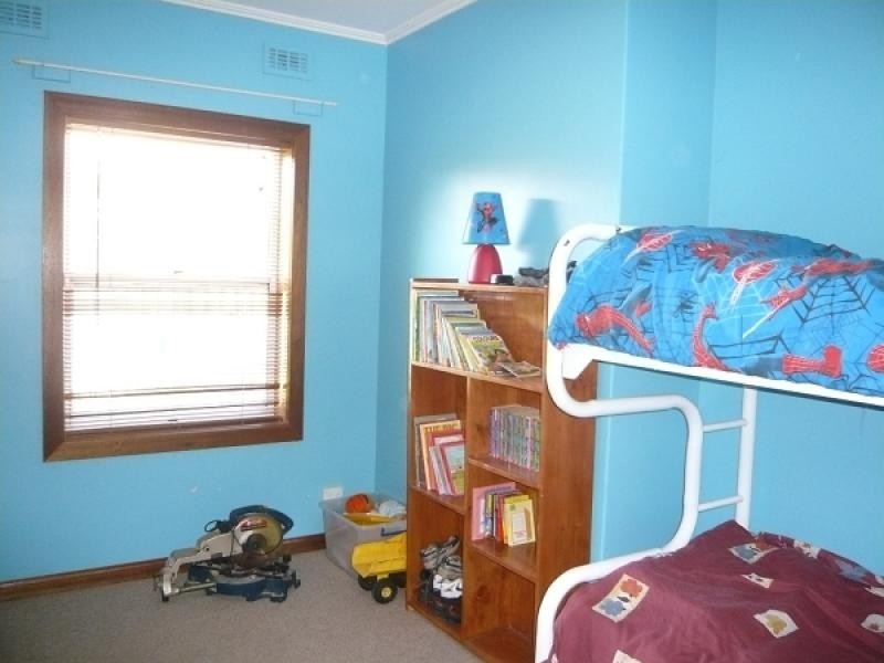 16 Holder Street, Mount Gambier SA 5290