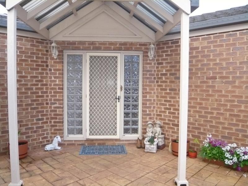 16 Locke Street, Mount Gambier SA 5290