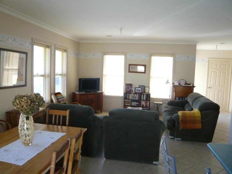 Unit 3, 32 Wehl Street North, Mount Gambier SA 5290