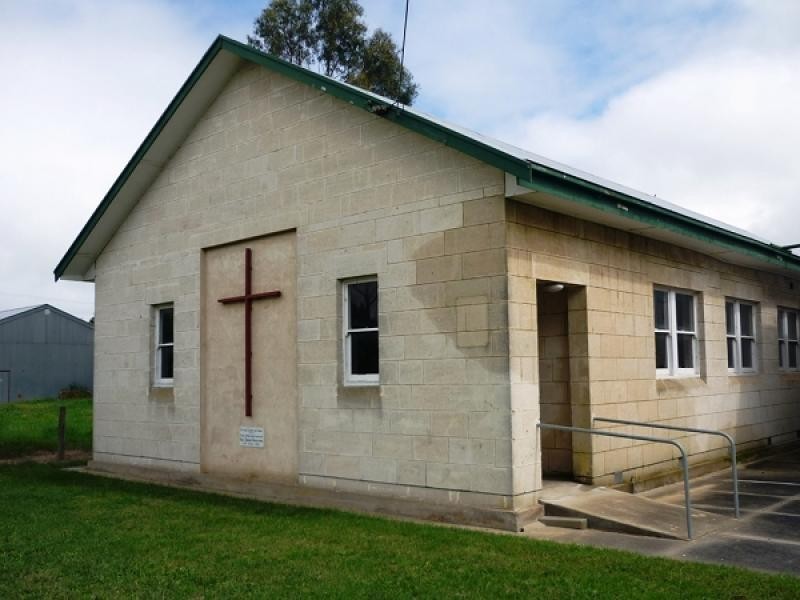 19 Eliza Street, Kalangadoo SA 5278