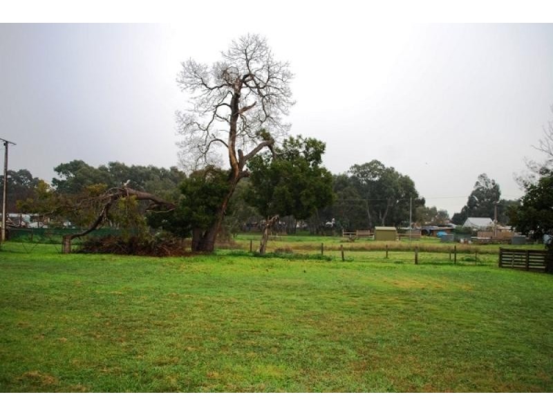 19 Eliza Street, Kalangadoo SA 5278