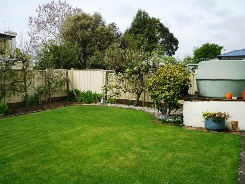 52 Elizabeth Street, Mount Gambier SA 5290