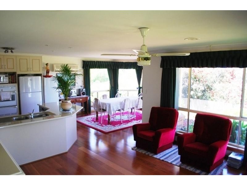 27 Sinclair Street, Mount Gambier SA 5290