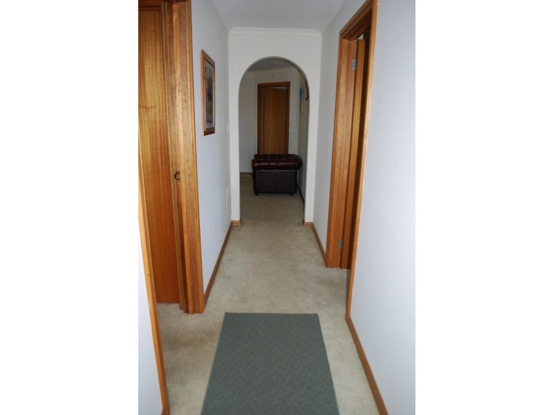 27 Sinclair Street, Mount Gambier SA 5290