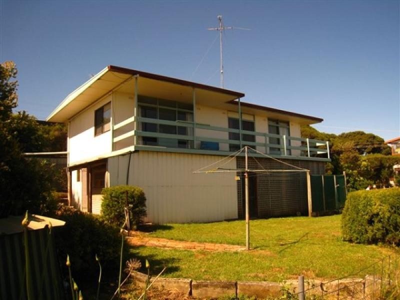 4 Maroochy Drive, Nelson VIC 3292
