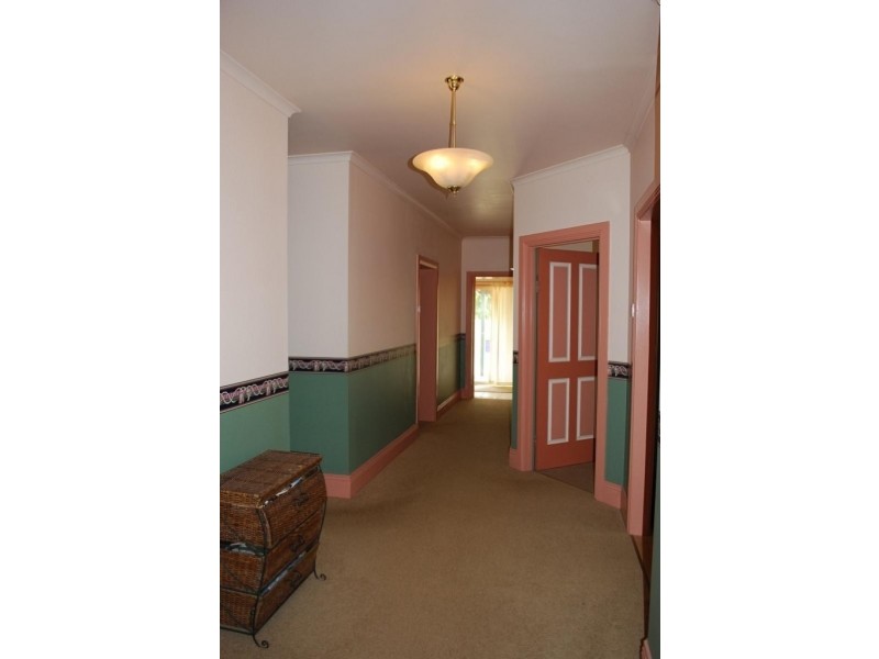 58 Bay Road, Mount Gambier SA 5290