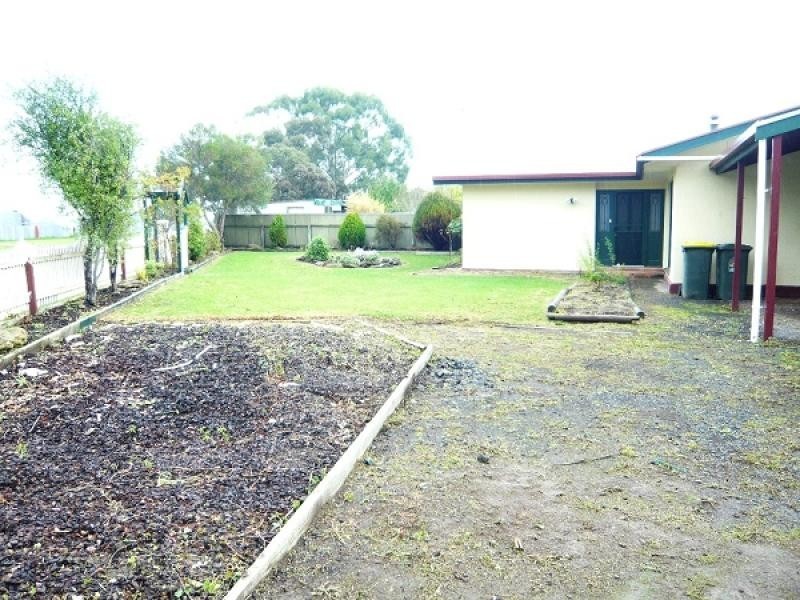 2 Anne Street, Tarpeena SA 5277